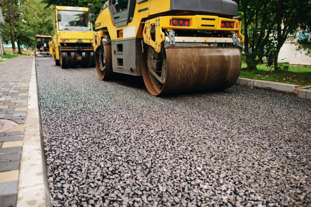 Best Driveway Pavers Near Me  in Parkland, WA